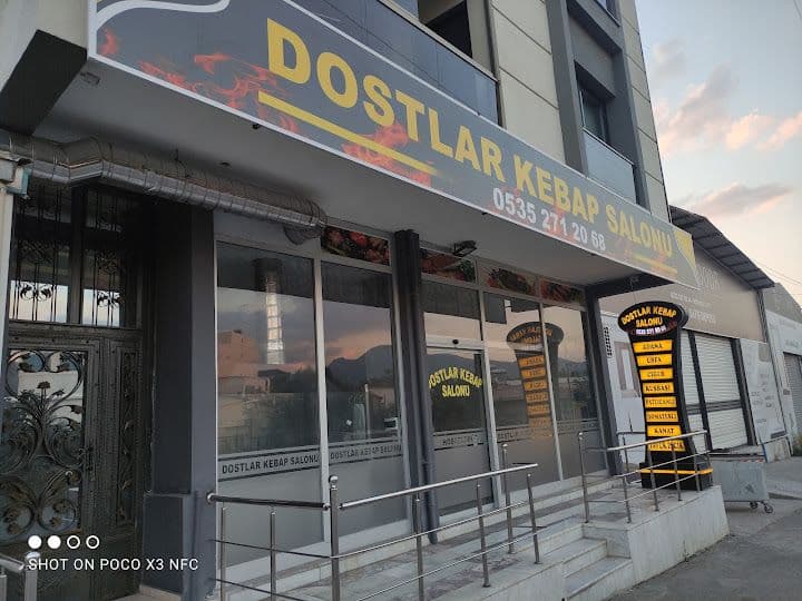 Dostlar kebap salonu