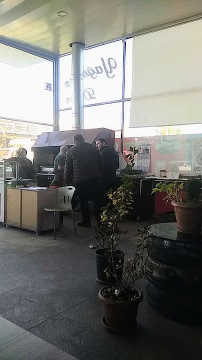 Yağmur Köfte & Döner