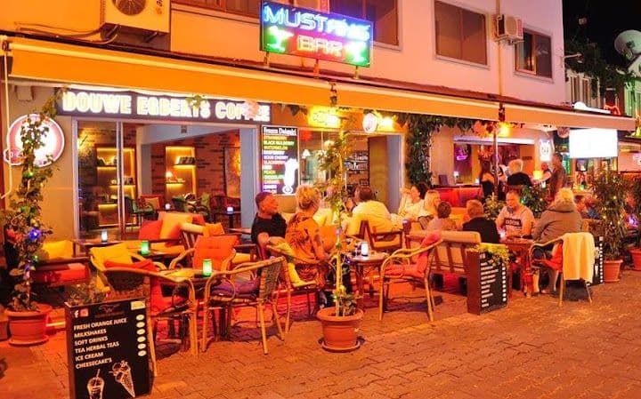 Mustang Bar