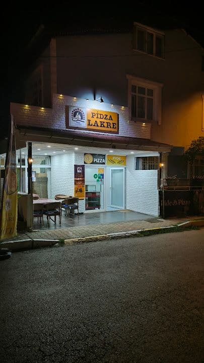 Pidza Lakre