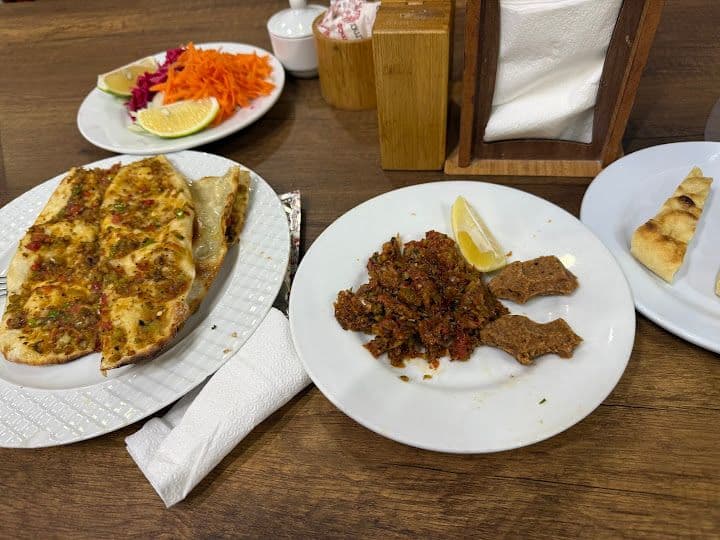 Günaydın 2 Pide Kebap Salonu
